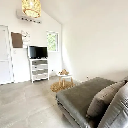 L'escale Paisible - Terrasse - Clim - Parking شقة